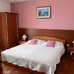 -villa Sjor -primosten-apartmani- Has 2 Large And 2 Smaller Ones -primosten Lokvice 6 Primosten