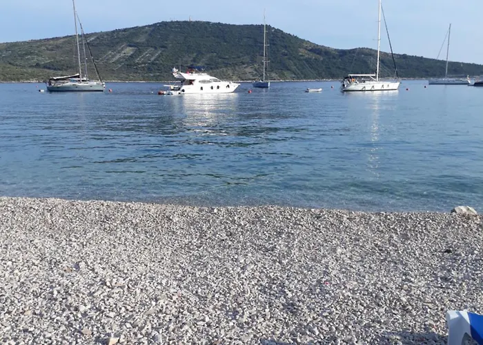 -villa Sjor -primosten-apartmani- Has 2 Large And 2 Smaller Ones -primosten Lokvice 6 Vendégház Primošten