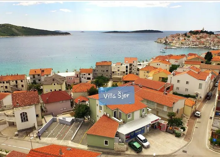 Πανσιόν -villa Sjor -primosten-apartmani- Has 2 Large And 2 Smaller Ones -primosten Lokvice 6